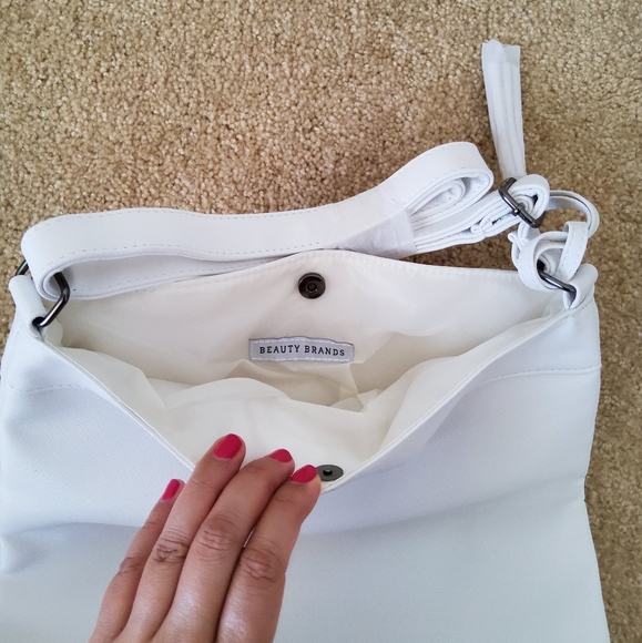 Beauty Brand white purse - Picture 6 of 8